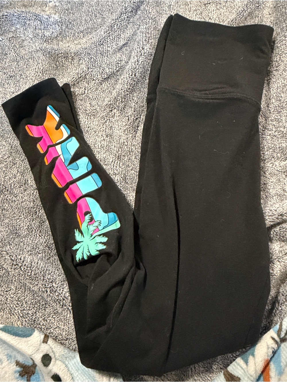 PINK Victoria's Secret Black Leggings with Multicolor Palm Logo